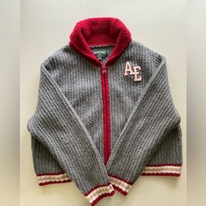AMERICAN EAGLE size XL zip-up sweater
